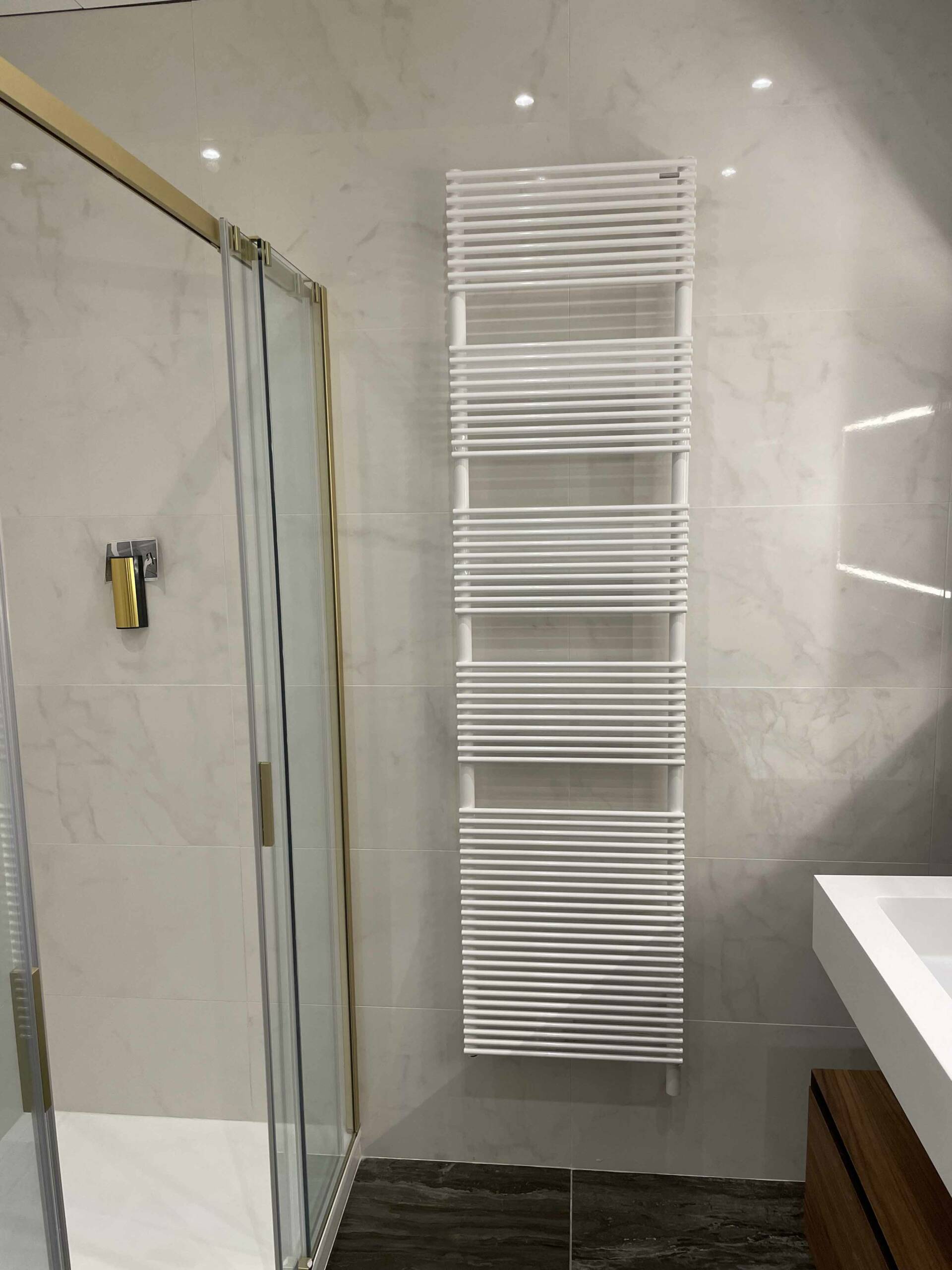 Remplacement sèche serviette | Acquadarte